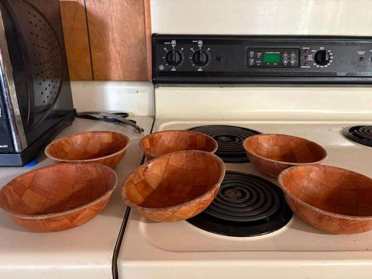 Lot of 6 Woven Style Bowls and 4 Oven Proof USA Brown Bowls