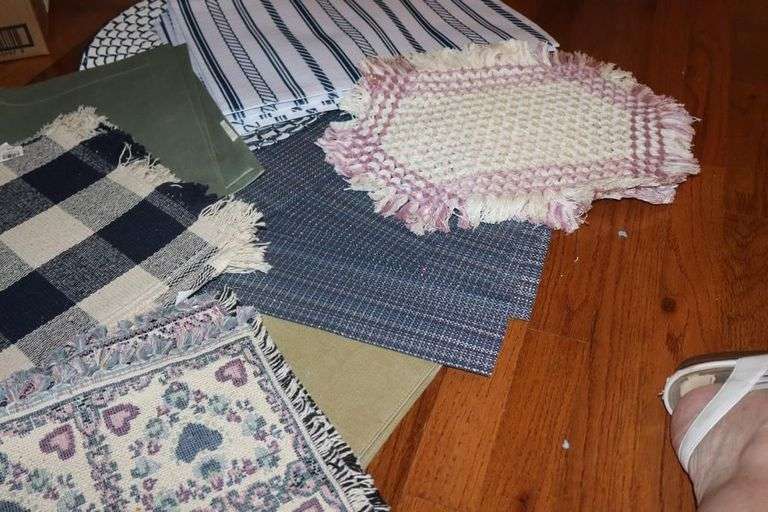 Large collection of Placemats - several sets and styles
