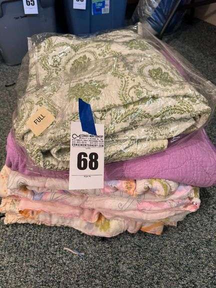 Assorted Bedding Lot - Quilts and Sheets