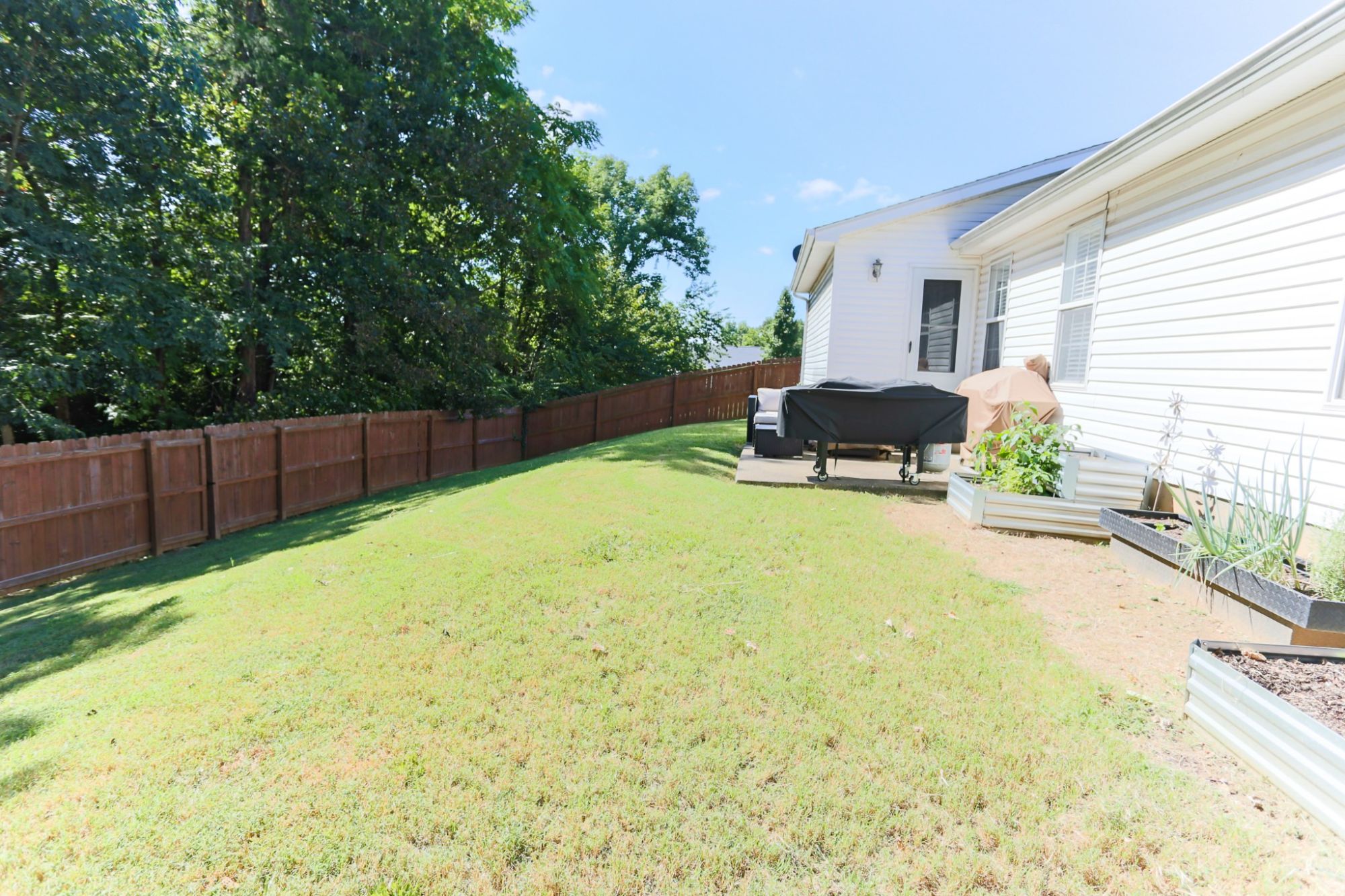 Lot image 9