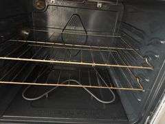 Frigidaire FFEF3016VWF White Electric Range