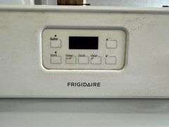 Frigidaire Electric Range Oven