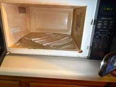 Sharp Carousel Microwave Oven