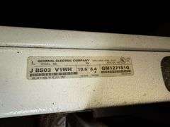 GE Electric Range - Model J BS03 V1WH