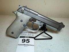 Beretta 92FS-CAL 9mm Parabellum Handgun