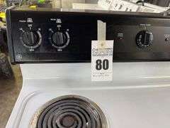 GE Electric Range - Model J BS03 V1WH