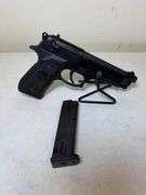 Beretta 92FS-CAL 9mm Parabellum Pistol