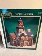 Dickens Collectables Victorian Series Porcelain Lighted House