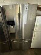 Samsung French Door Refrigerator Model RF263BEAESR
