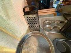 Lot of Assorted Baking Pans and Kitchen Items