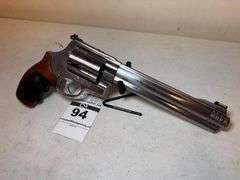 Smith & Wesson 460 XVR Magnum Revolver