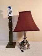 Lot of 2 Table Lamps