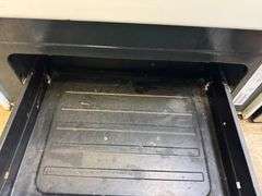 Frigidaire Electric Range Model FFEE3011LWH