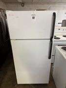 Kenmore White Top Freezer Refrigerator Model 2539768090