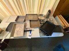Lot of Assorted Baking Pans and Kitchen Items