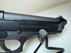 Beretta 92FS-CAL 9mm Parabellum Pistol