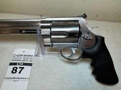 Smith & Wesson 500 S&W Magnum Revolver