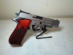Sig Sauer P220 Elite 10mm Auto Handgun