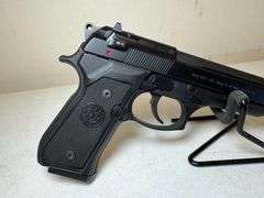 Beretta 92FS-CAL 9mm Parabellum Pistol