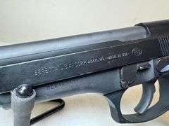 Beretta 92FS-CAL 9mm Parabellum Pistol