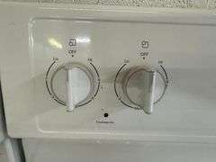 Whirlpool Electric Range WFC150M0EW1