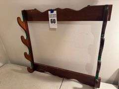 Wooden Wall-Mounted Gun Rack