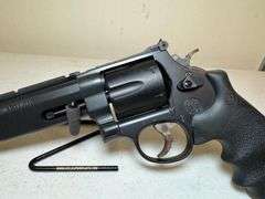 Smith & Wesson Performance Center Model 629 .44 Magnum Revolver