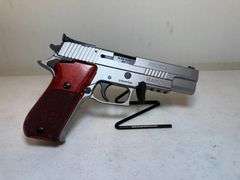 Sig Sauer P220 Elite 10mm Auto Handgun