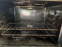GE Electric Range - Model J BS03 V1WH