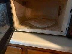 Sharp Carousel Microwave Oven
