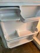 Frigidaire Top Freezer Refrigerator