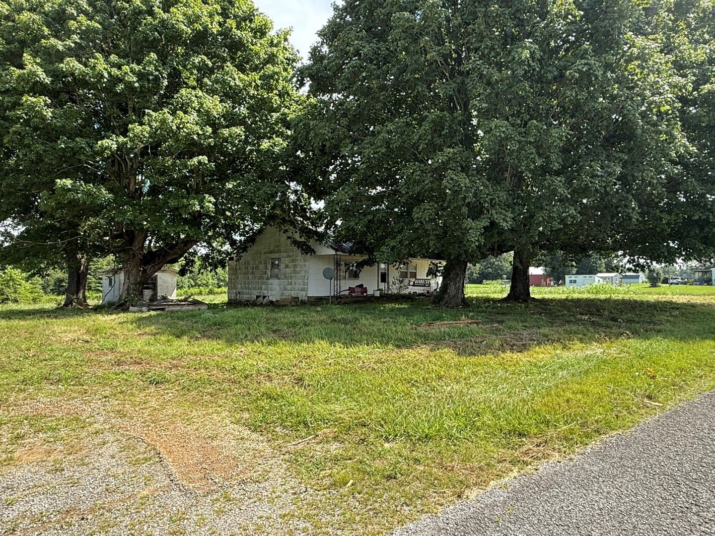 Lot image 2