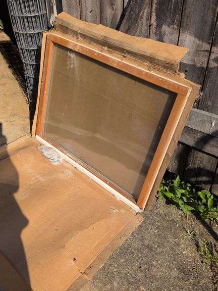 2 Wood Frame Windows 36 x 27 &amp; 32 x 27