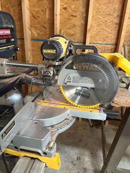 Dewalt 12” Double Bevel Sliding Compound Miter Saw with Stand