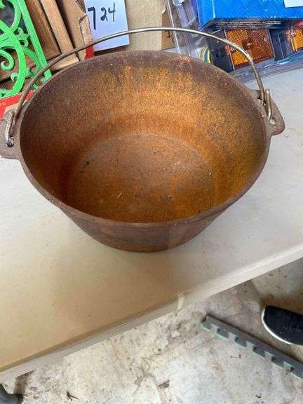 Cast Iron Dutch Oven No Lid