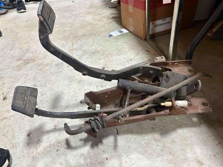 Chevy Manual Brake And Clutch