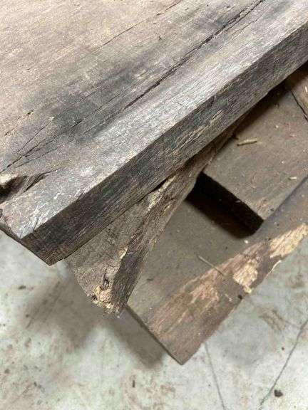 4 Rough Wood Planks 10’ 9.5”x 11”