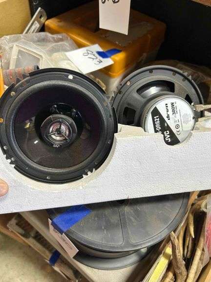 JVC  Car Speaker Set