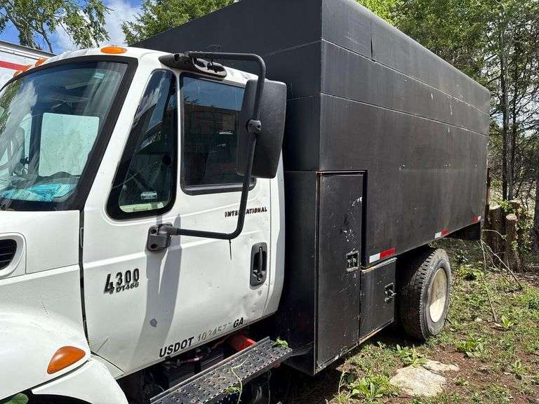 2007 International 4300 DT466 Chipper Truck 4X2- Electric Dump Bed, Southco Body- Bill of Sale