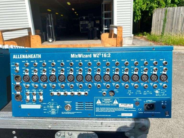Allen & Heath MixWizard WZ 16:2 Audio Mixing Console