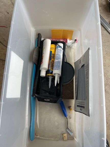 Tote with Painting and Drawing Tools