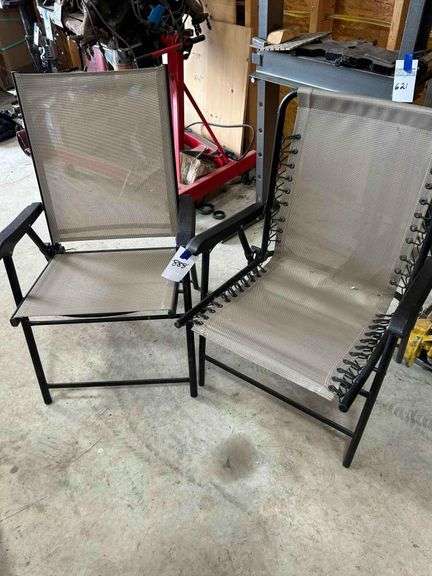 2 Outdoor Folding Mesh Chairs