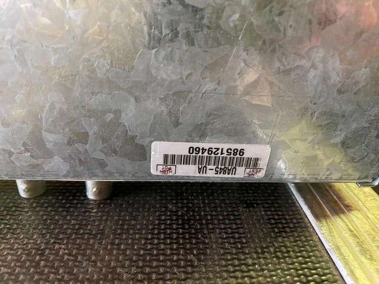 Shure UA845-SWB UHF Antenna Distribution System