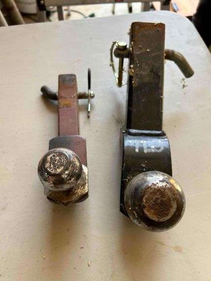 2 Trailer Hitches
