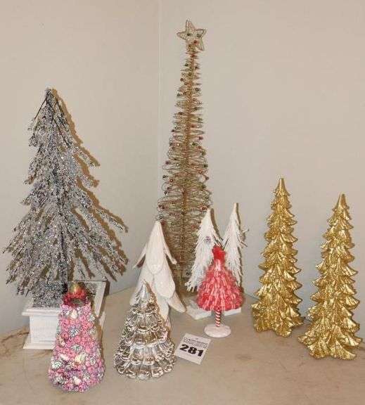 Variety of Christmas Tree Décor Items: Wire, Candles, Ceramic etc. image