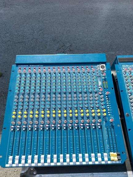 Allen & Heath MixWizard WZ 16:2 Audio Mixing Console