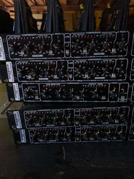 Lot of 5 Drawmer DL441 Quad Auto Compressor Limiter & DL241B
