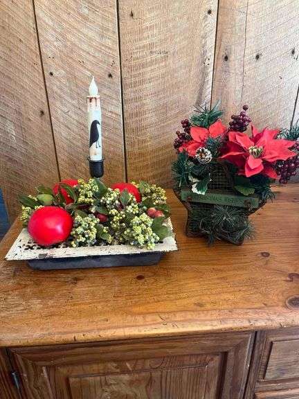 Christmas Decorations image