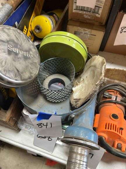 Miscellaneous-Tin Boxes Ect