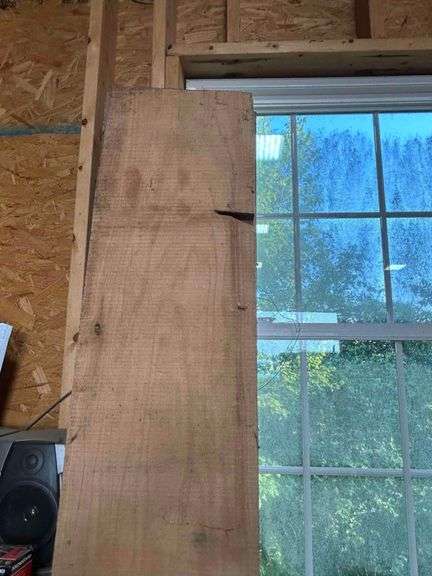 5 Rough Sawed Wood Planks